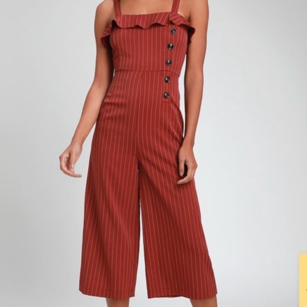 Red Culotte Jumpsuit. Romper Size Large